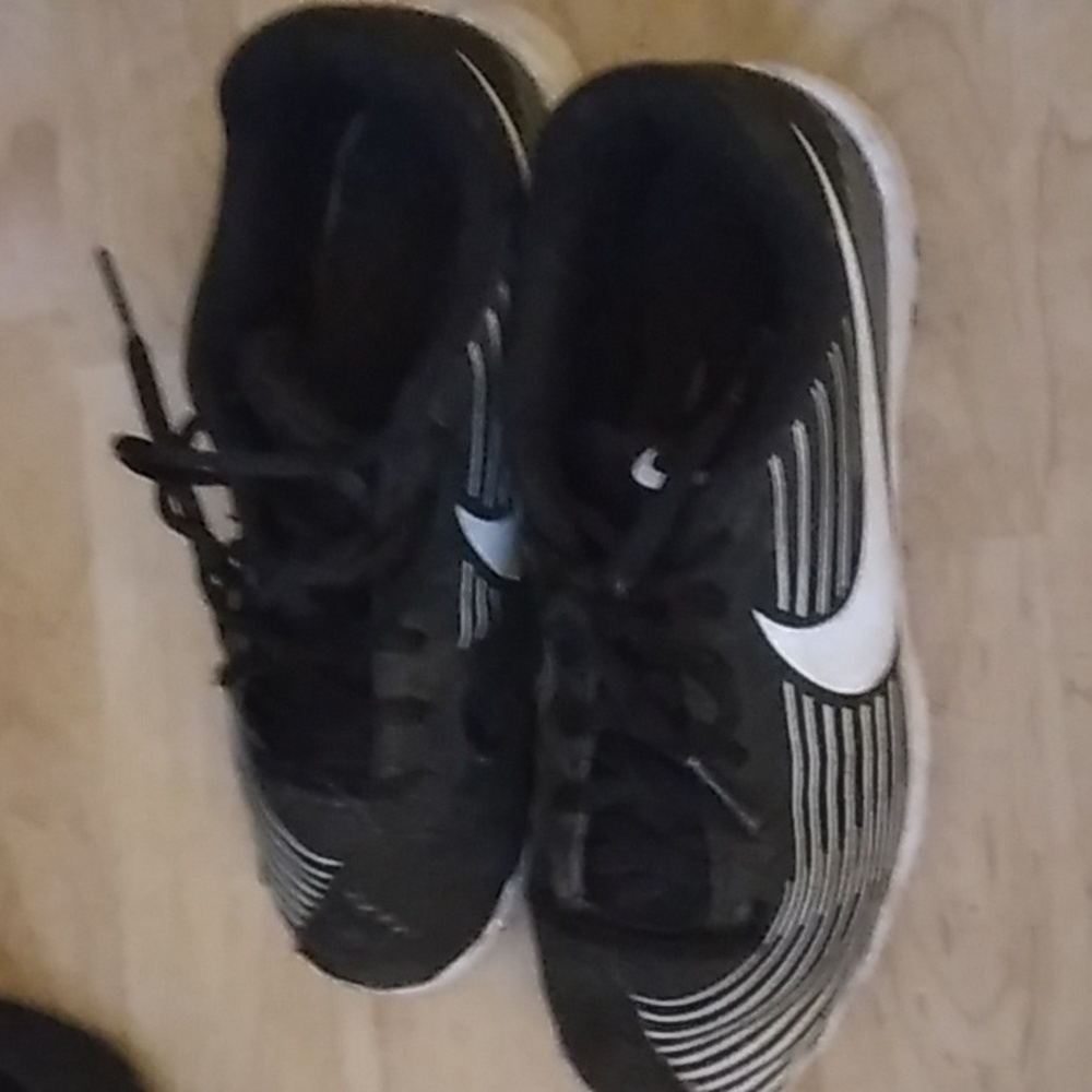 Nike Youth size 3 cleats